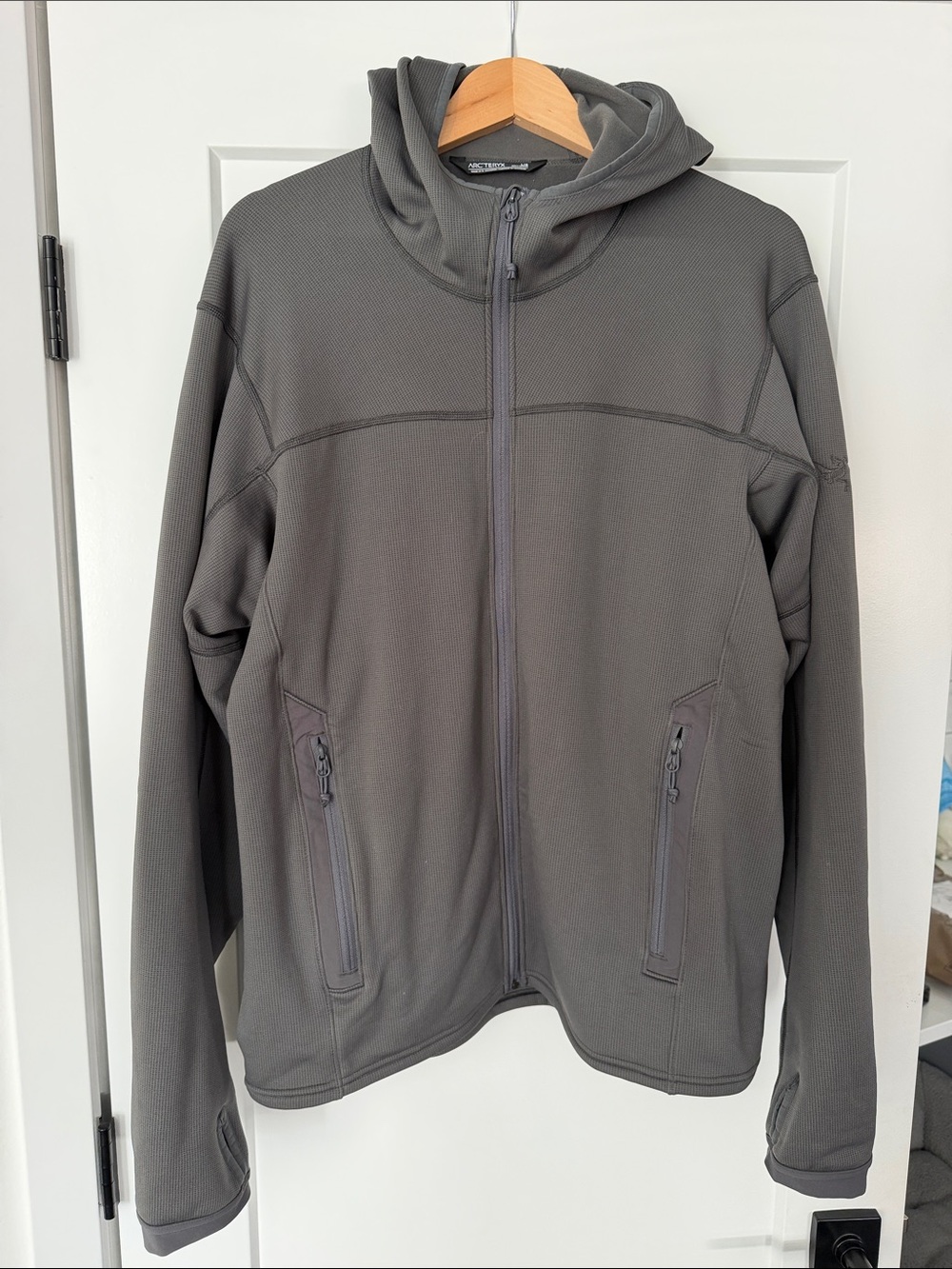 Arc’teryx Men's Full-Zip Naga Hooded Performance Jacket - Gray